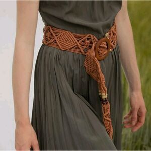 PREMIUM ROUND BUCKLE WOVEN BELT